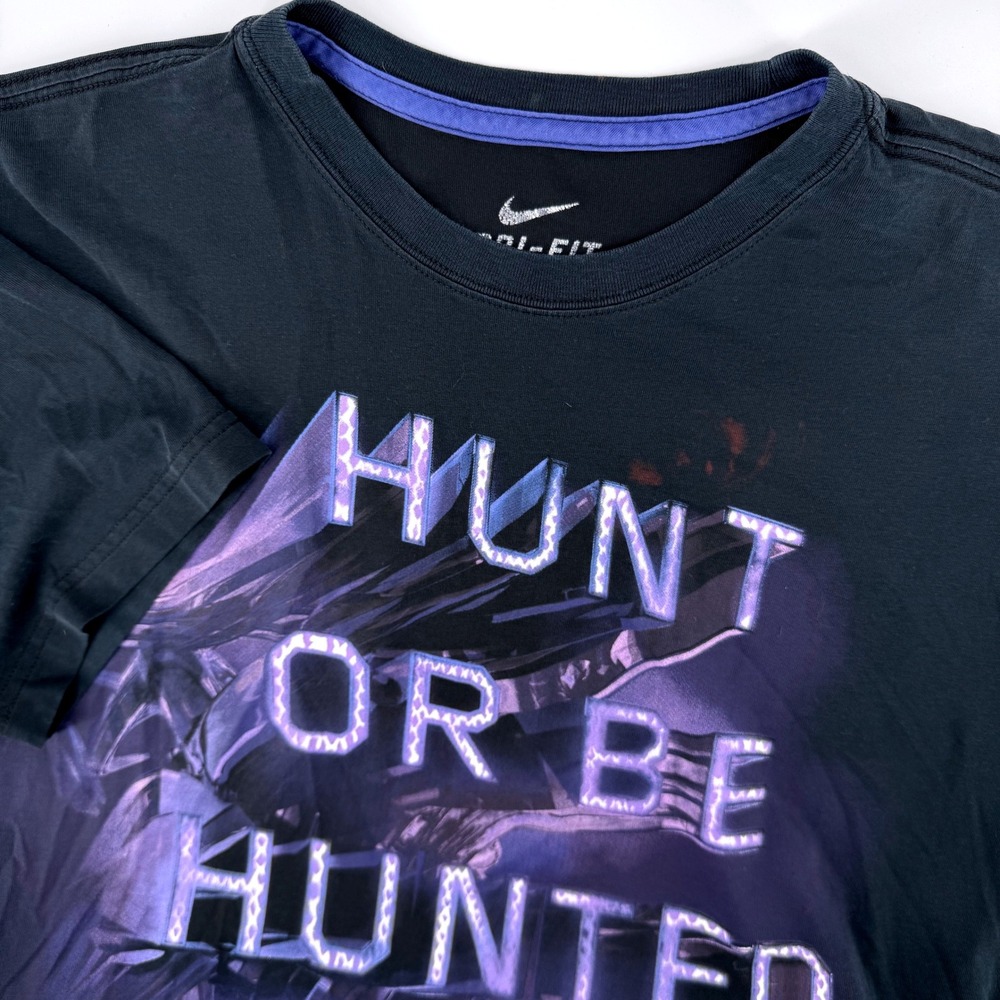 Nike Kobe Bryant T Shirt Mens Large‎ Black Hunt Or Be Hunted Dri-Fit 426960-010